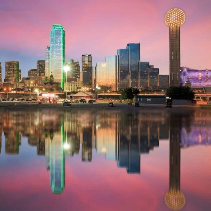 40 Amazing, Cool, & Fun Things to Do in Dallas