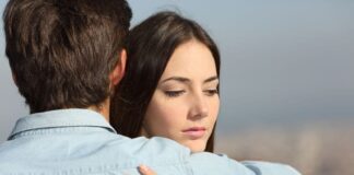 couple breaking up