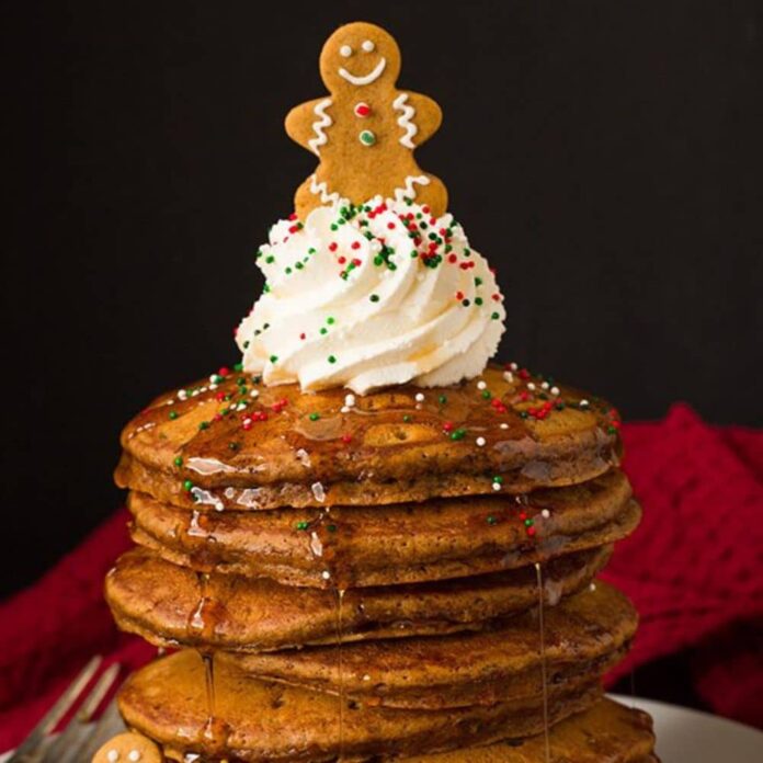 100 Fun & Festive Christmas Breakfast Ideas