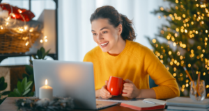 5 Tips For Finding Happiness Over The Holidays 