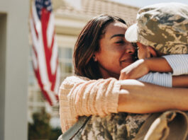 10 Ways to Support Military Spouses