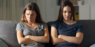 Sibling Rivalry - What Is Healthy and What Are Warning Signs