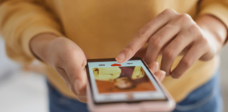 Online Dating Swipes