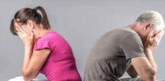 coupleupset700