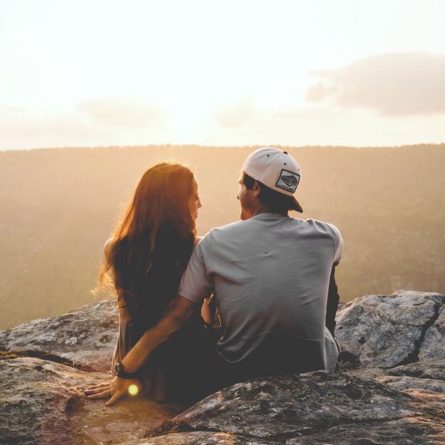 Understanding the Stages of a Relationship: A Comprehensive Guide
